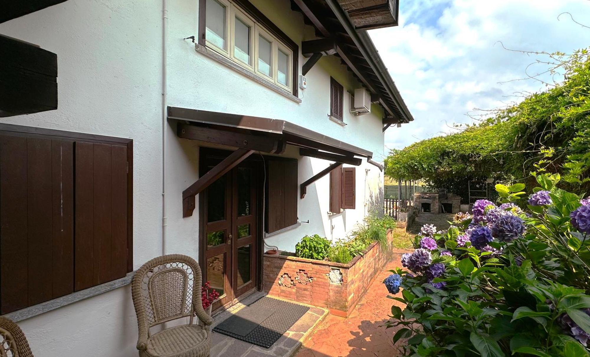 Musicians Mansion Loft Apartment Fino Mornasco Exterior foto